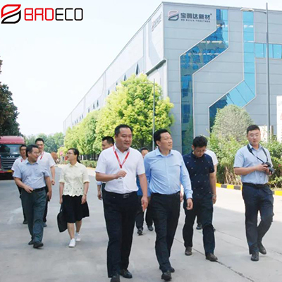 Chen Jinyu, presidente de Zhongyuan Reguarantee Group visitó BRD